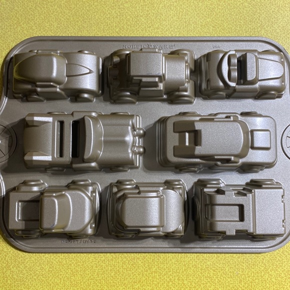 Nordic Ware Kitchen Nordic Ware Sweet Rides Classic Cars Bake Pan
